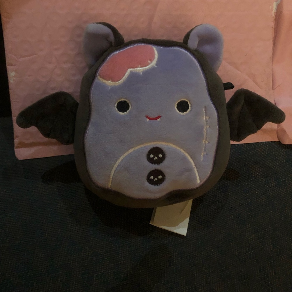 ๐ฆ Zombie bat 4.5โโ BNWT๐ฆ - Picture 2 of 4